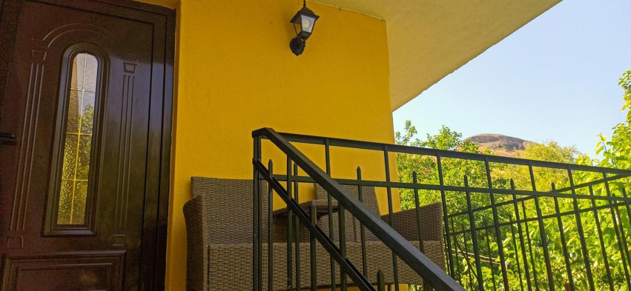 Apartment Oikia
